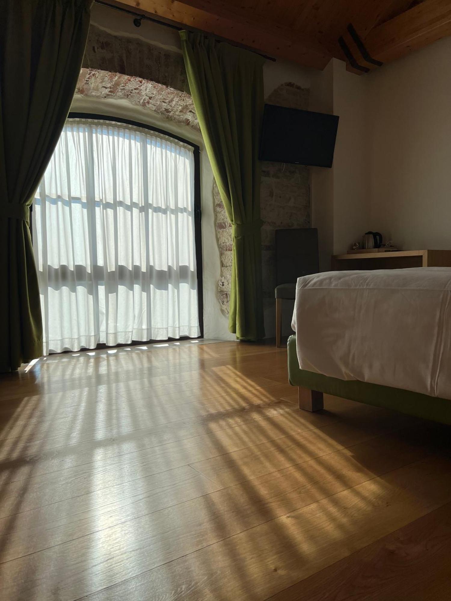 Nuova Filanda Rooms And More ヴァルドッビアーデネ エクステリア 写真